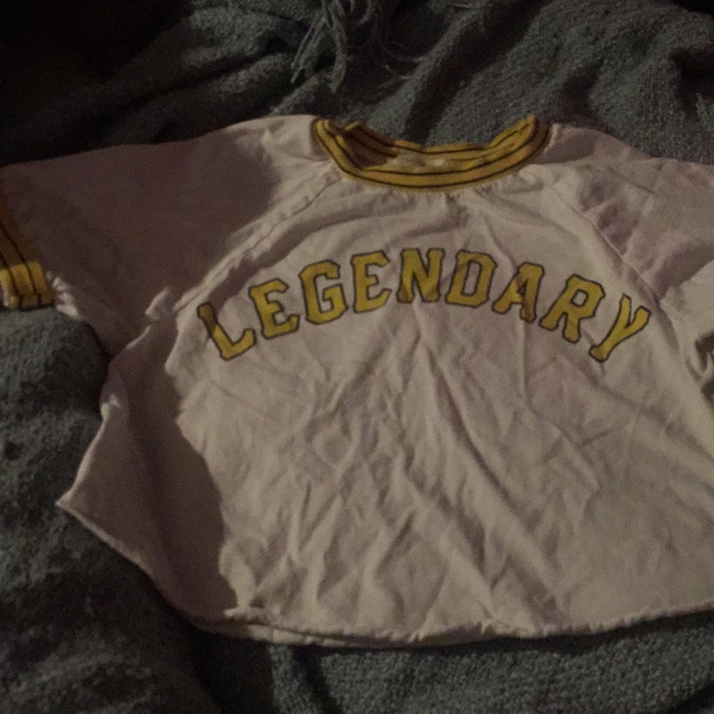 Legendary Urban Nation crop top